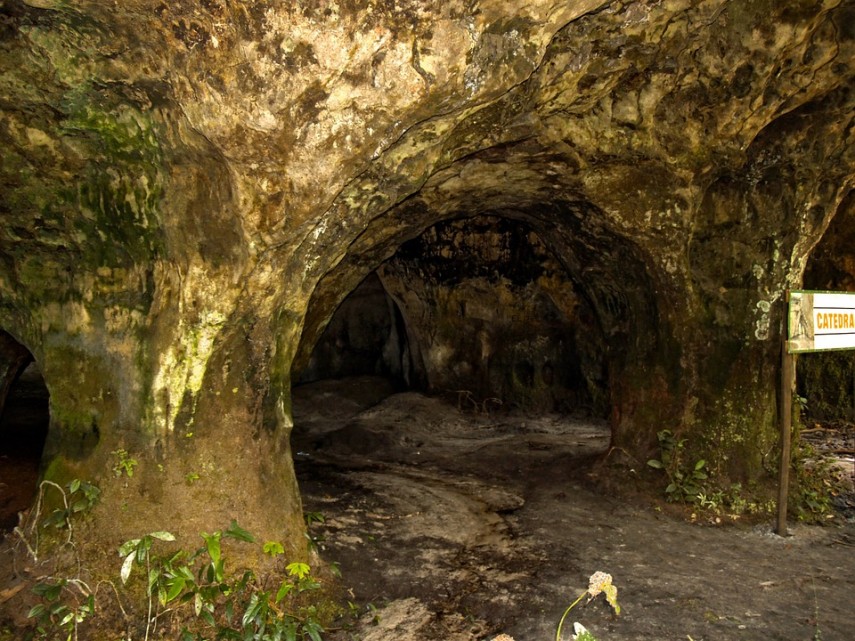 Peșteră din Brazilia.Sursă foto cu rol ilustrativ: Pixabay