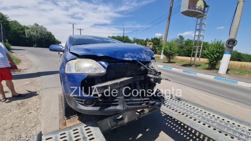 UPDATE. Accident rutier la intrare in statiunea Costinesti, judetul Constanta (GALERIE FOTO)  