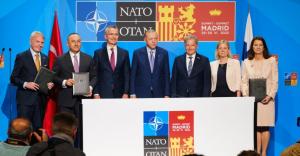 NATO - nou concept strategic adoptat de liderii statelor membre. Rusia, „cea mai semnificativă şi directă ameninţare\'\'