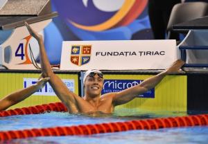 Înot David Popovici s-a calificat lejer în semifinale la 100 m liber