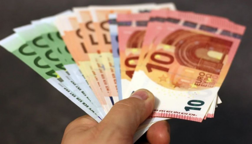 Euro, foto: Pexels 
