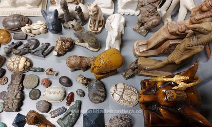 Artefacte găsite pe aeroport. foto: Poliția de Frontieră