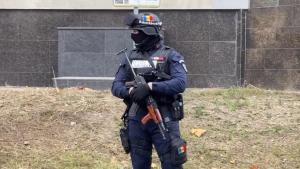  Direcția Operațiuni Speciale din Poliția Română, în alertă! Procurorii DIICOT, percheziții pentru trafic de droguri. Detalii