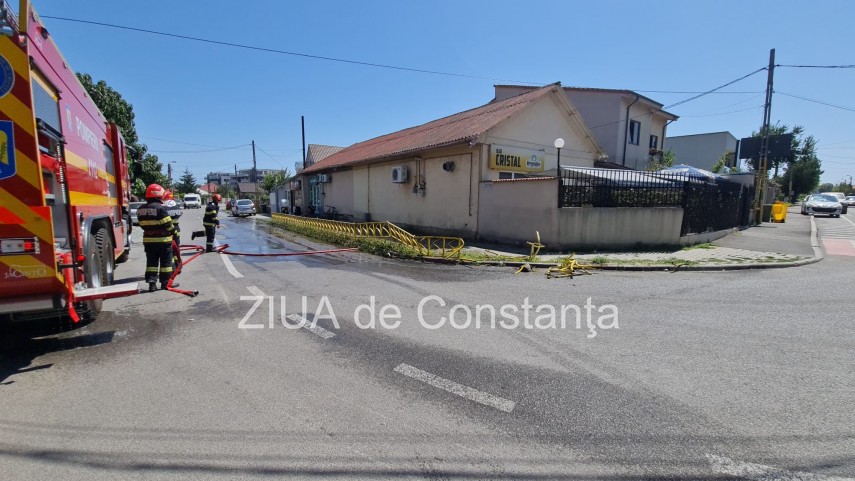 constanta accident rutier la palazu mare un autocamion militar a intrat intr un gard galerie foto video