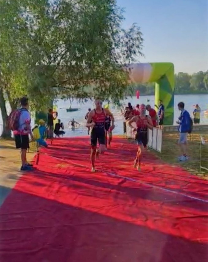 trident triathlon team constanta amalia singuran clasari bune la cupa europeana de la chisinau galerie