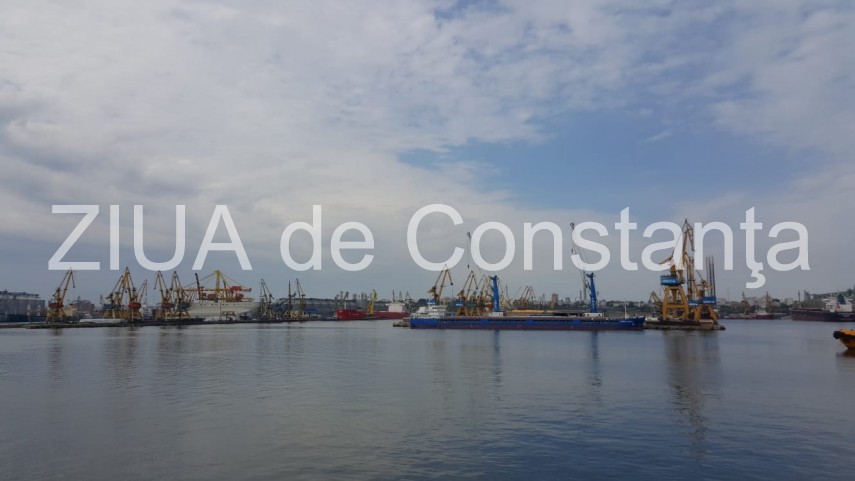 Nave în Portul Constanța