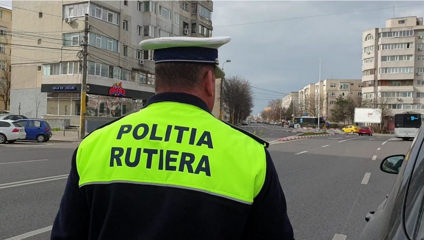 Infracțiuni la regimul rutier, constatate de polițiști