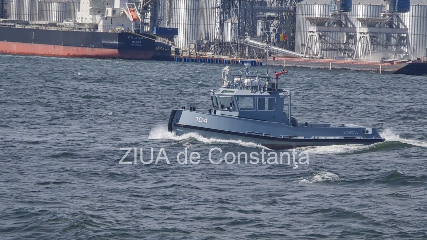update nava militara avariata de o mina pe marea neagra a ajuns in portul constanta galerie foto video