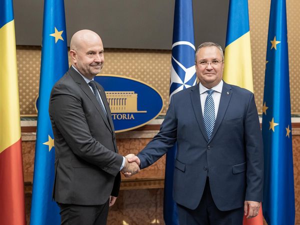 Premierul Nicolae Ciucă și ministrul Agriculturii din Republica Moldova. Foto: Guvernul României