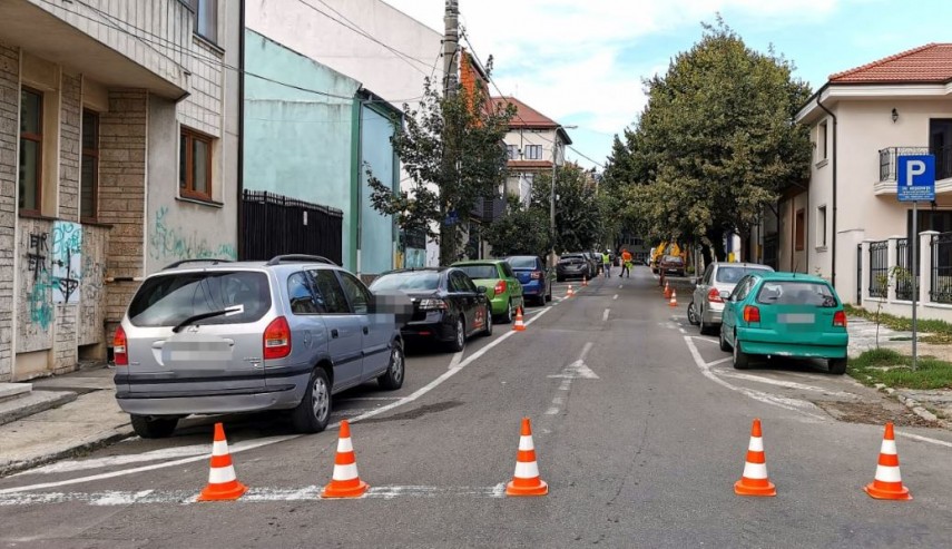 Se reabilitează carosabilul pe strada Vasile Lupu, foto: PMC 