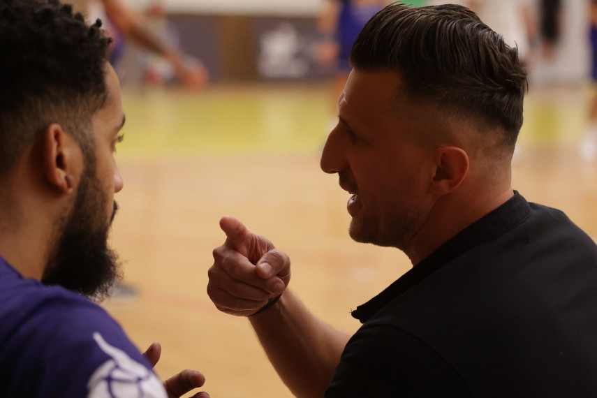 un nou thriller marca csm constanta delfinii succes la limita cu csm bucuresti galerie foto 795702 un nou thriller marca csm constanta delfinii succes la limita cu csm bucuresti galerie foto 795702
