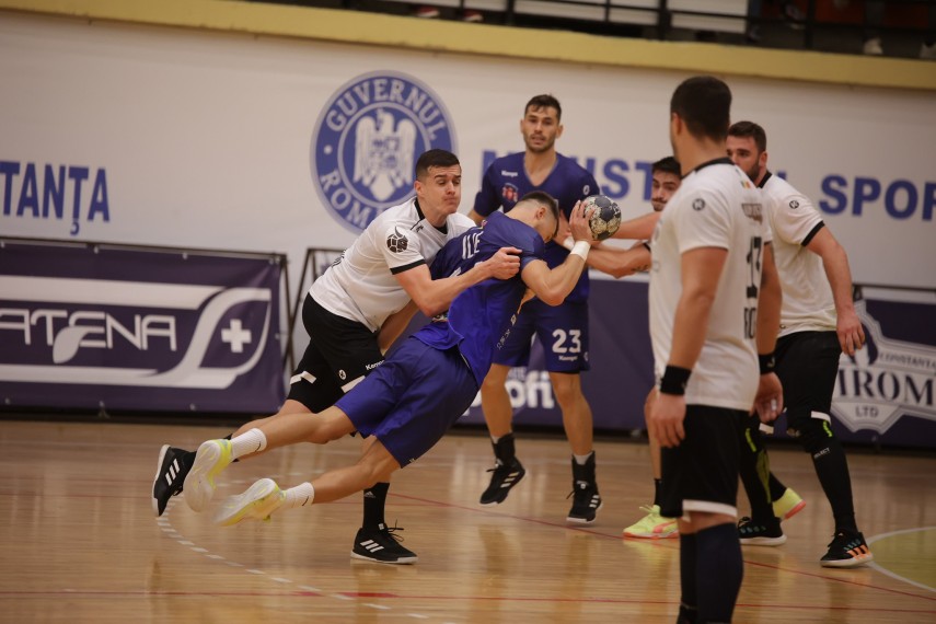 un nou thriller marca csm constanta delfinii succes la limita cu csm bucuresti galerie foto 795702 un nou thriller marca csm constanta delfinii succes la limita cu csm bucuresti galerie foto 795702