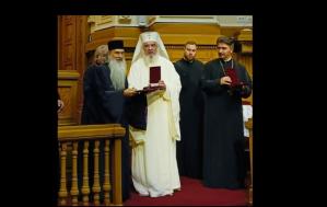 Ce a primit îPS Teodosie de la Preafericitul Părinte Daniel la aniversarea a 15 ani de patriarhat