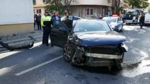 Cum s-a produs evenimentul rutier de pe strada Mihai Viteazu din Constanța. Un șofer a fost rănit 