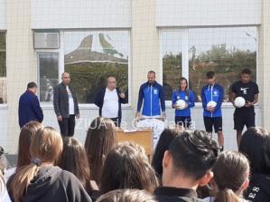 Farul Constanța, vizită la Școala Gimnazială nr. 17 „Ion Minulescu“, în proiectul „Învățăm să fim campioni“ (GALERIE FOTO + VIDEO)          