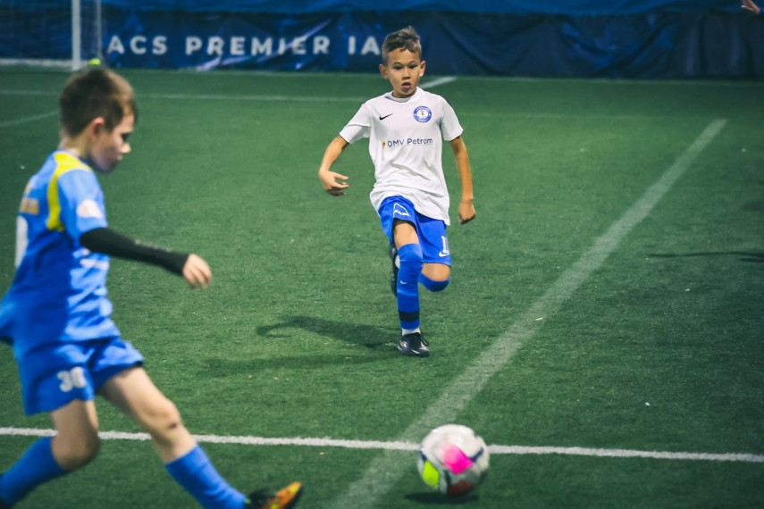 locul patru pentru academia hagi under 13 la premier junior cup infrangere la penalty uri in finala mica