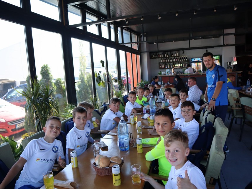 locul patru pentru academia hagi under 13 la premier junior cup infrangere la penalty uri in finala mica