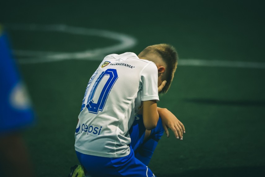 locul patru pentru academia hagi under 13 la premier junior cup infrangere la penalty uri in finala mica