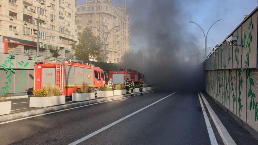 Incendiu în Pasajul Unirii. Foto: ISU B-IF