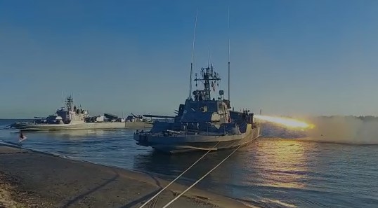 Exercitiu pe Dunare. Foto: Fortele Navale Române