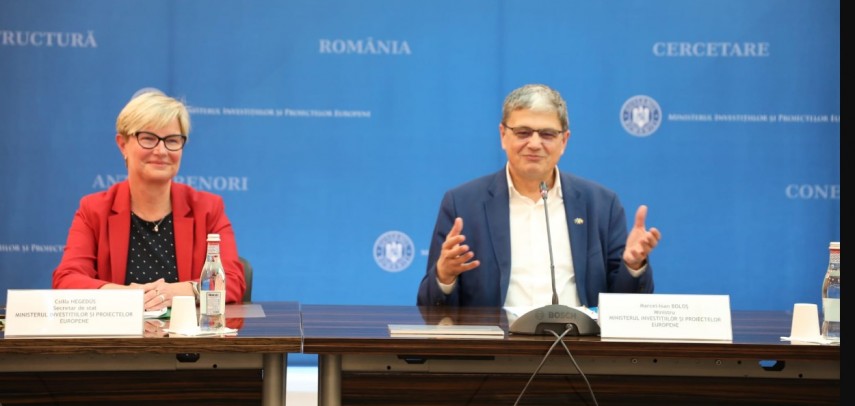 Ministrul Investițiilor și Proiectelor Europene, Marcel Boloș și secretarul de stat Csilla Hegedüs. Foto: Ministerul Investițiilor și Proiectelor Europene