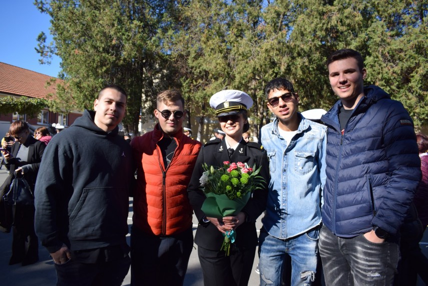 emotii la scoala militara de maistri militari a fortelor navale am simtit inimi vibrand in ecoul celor emotii la scoala militara de maistri militari a fortelor navale am simtit inimi vibrand in ecoul celor