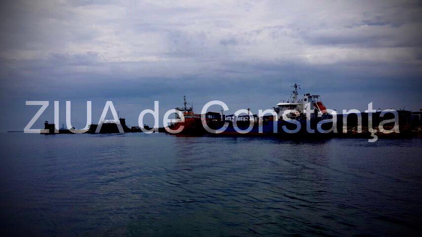 Constanta. Lista navelor avizate la operare in porturile maritime romanesti. Cate sunt pentru descarcare 
