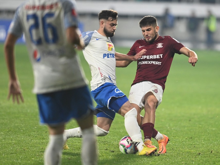 gheorghe hagi i a testat pe tinerii farului in vulcanul din giulesti pustii au luat examenul adrian mazilu