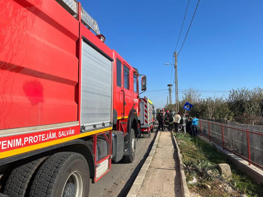 Motocicleta implicata intr-un accident rutier la Sarinasuf, judetul Tulcea. O persoana a ajuns la spital (GALERIE FOTO)