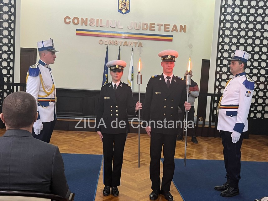 elevii Colegiului Național Militar „Alexandru Ioan Cuza” din Constanța, Vancea Iordana Nicoleta și Cocăi Valentin