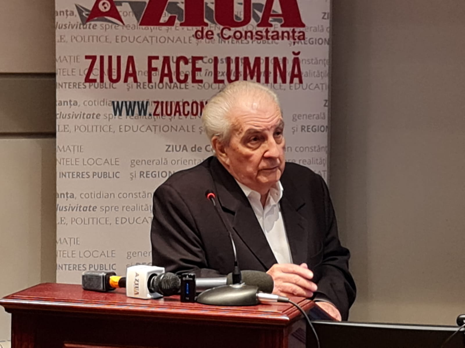 Prof. ing. Nicolae Noica, director general Biblioteca Academiei Române, membru de onoare al Academiei Române
