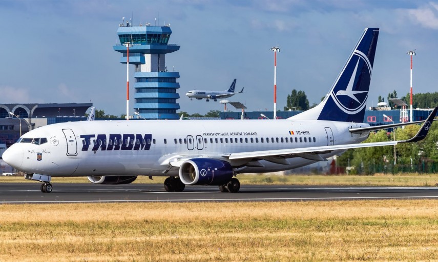 Avion TAROM. Foto: facebook/TAROM