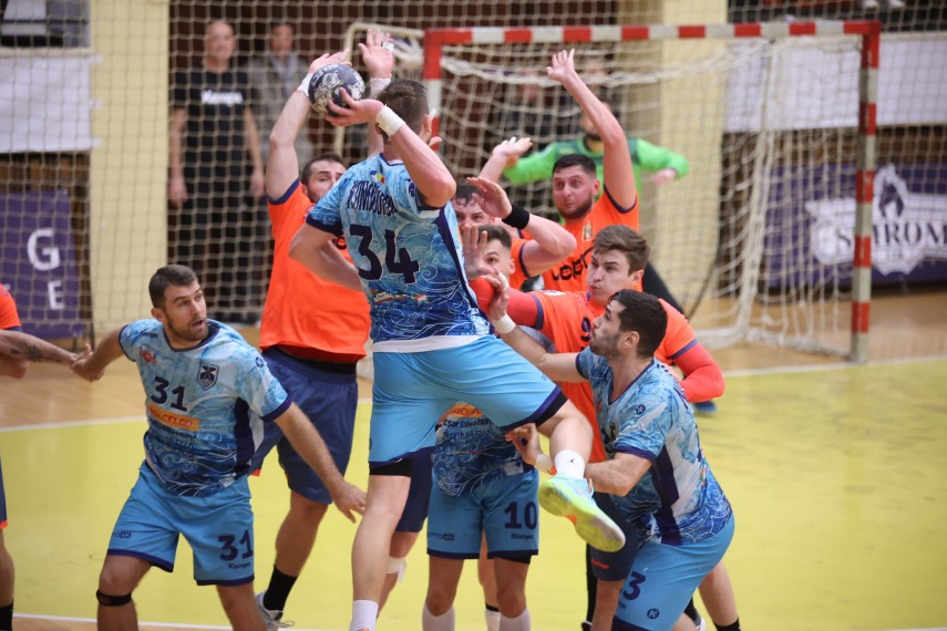 handbal csm constanta incheie anul pe locul doi in campionat a invins si steaua galerie foto 801562
