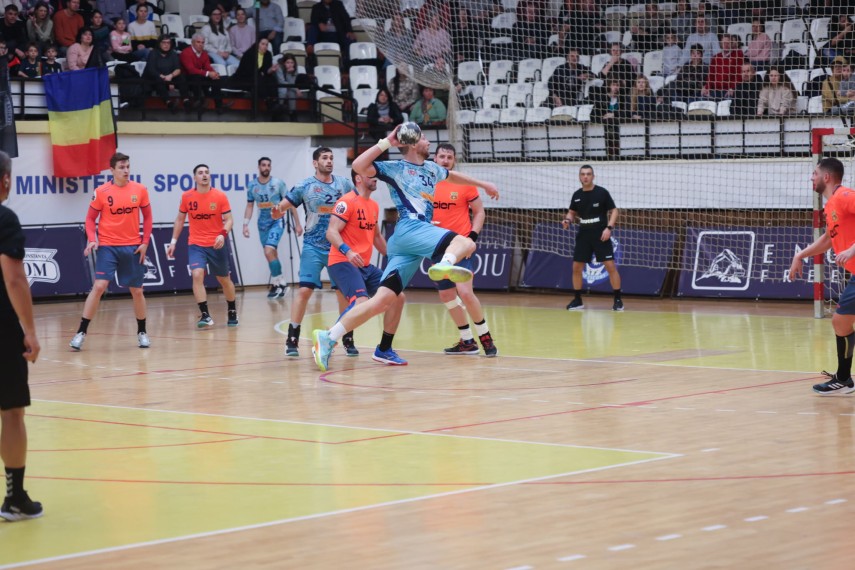 handbal csm constanta incheie anul pe locul doi in campionat a invins si steaua galerie foto 801562