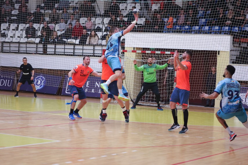 handbal csm constanta incheie anul pe locul doi in campionat a invins si steaua galerie foto 801562
