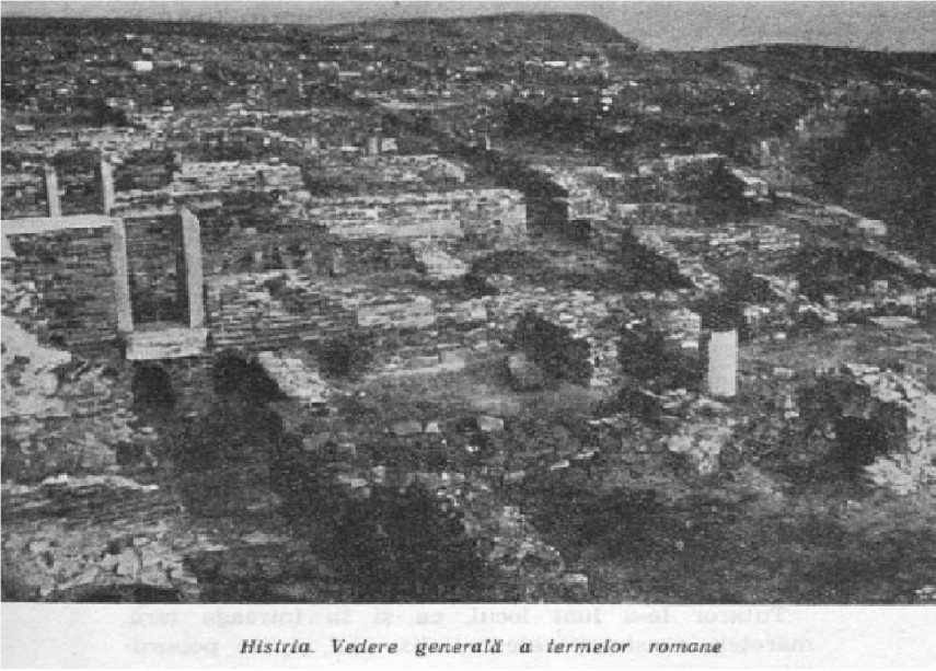 Histria 1960. Un aperçu général des thermes romains.  Source des photos : 