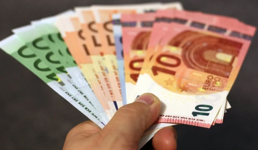 Euro, foto: Pexels  