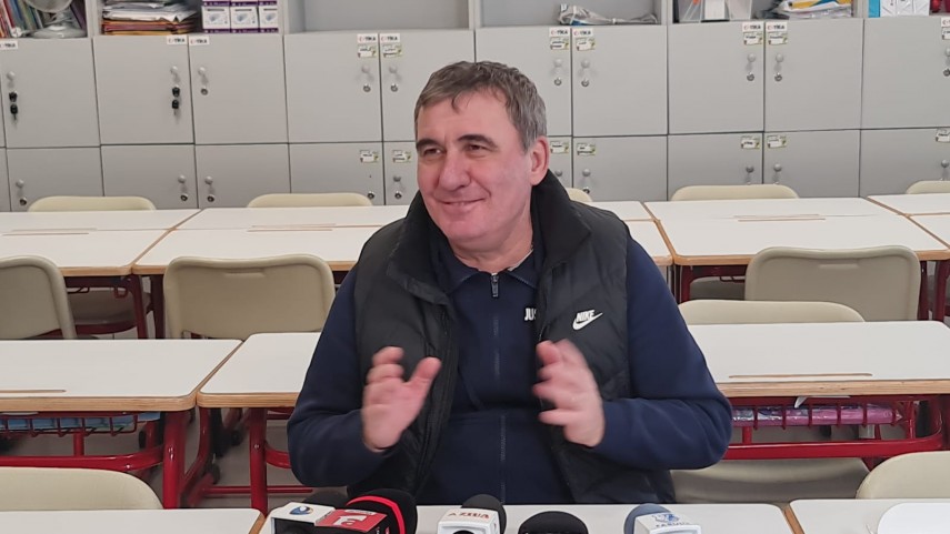 hagi dupa vizita la scoala gimnaziala nr 23 constantin brancoveanu cea la care a invatat am o placere