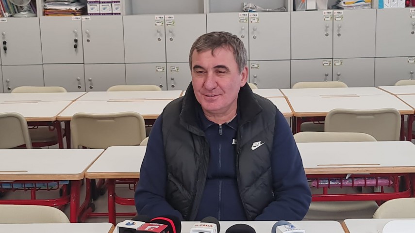 hagi dupa vizita la scoala gimnaziala nr 23 constantin brancoveanu cea la care a invatat am o placere