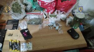Perchezitii in casa unui traficant de droguri! (FOTO) 