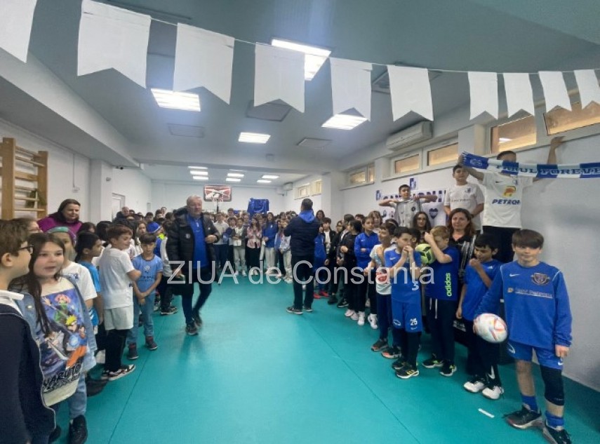 UPDATE: Farul Constanta, in mijlocul elevilor de la Școala Gimnaziala Petre Ispirescu“ (GALERIE FOTO)   
