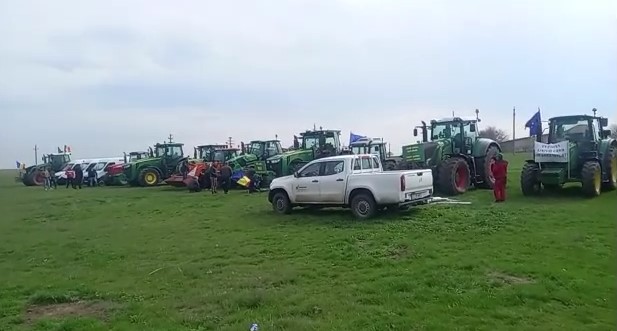 Protest al agricultorilor la Negru Voda, judetul Constanta (GALERIE FOTO+VIDEO)