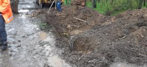 Trenurile care circulau între Constanța și București, întârziate din cauza unor cabluri de semnalizare rupte în timpul unor lucrări la Valu lui Traian (GALERIE FOTO)