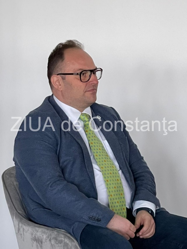 live text universitatea ovidius constanta organizeaza o intalnire cu reprezentantii presei locale in
