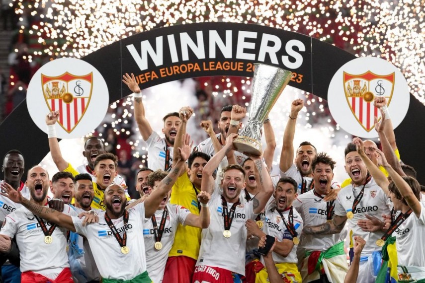 Finala de la Sevilla: 35 de ani de la câştigarea de către Steaua Bucureşti  a Cupei Campionilor Europeni la fotbal (7 mai) 