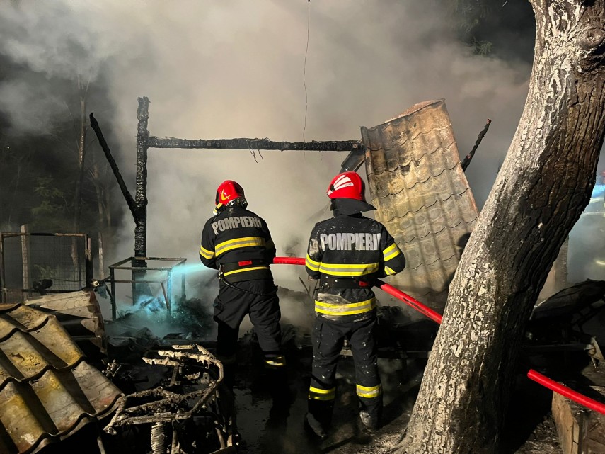 incendiu violent in tulcea foto 816403