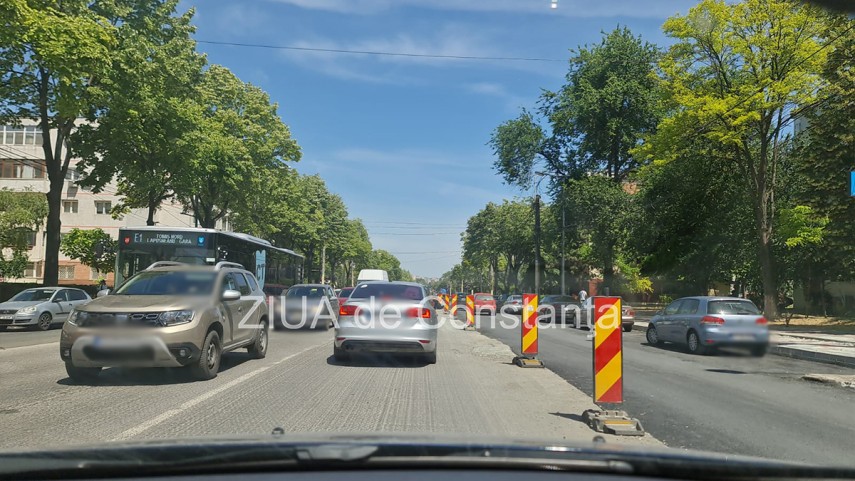 imagini din traficul constantean se asfalteaza in zona dintre trocadero si dacia foto video 816433