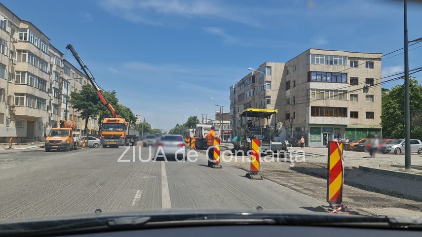 imagini din traficul constantean se asfalteaza in zona dintre trocadero si dacia foto video 816433