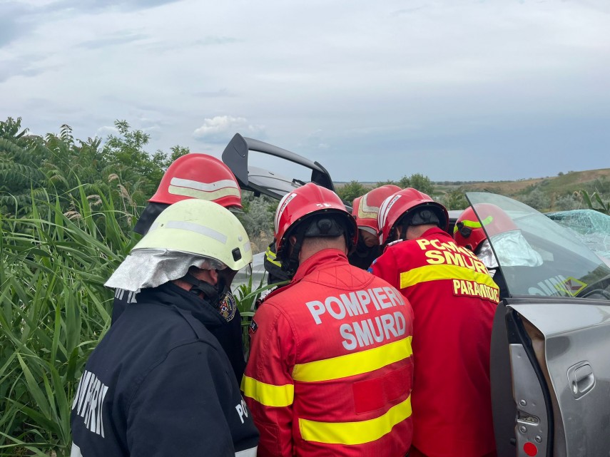 Accident rutier . Foto ISU Delta Tulcea