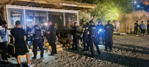 Activitatea unei firme de pe plaja Zoom Beach Constanta, suspendata de politisti. Ce nereguli au fost constatate
